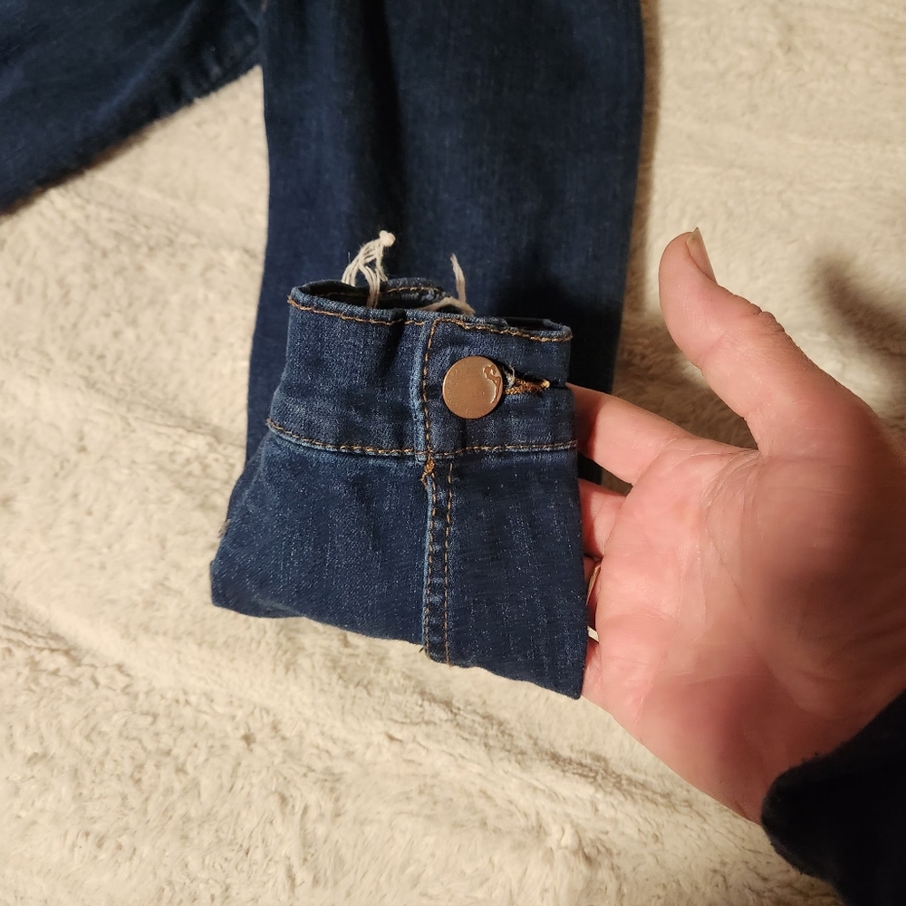 Dollhouse Womens Sz 1X Denim Jacket Blue Distressed Dark Wash Stretch Pockets - Picture 6 of 14